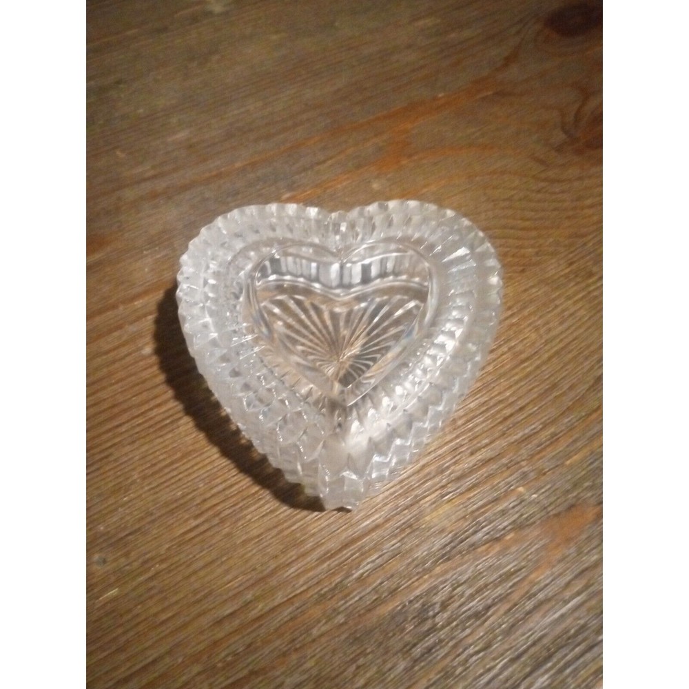 Vintage Crystal Heart Shaped Trinket Box Diamond Cut 4"X4"